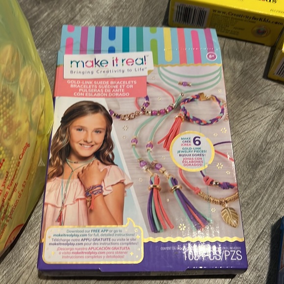 EUC girls crafts aquabeads beados spin art bracket making set - Picture 8 of 9